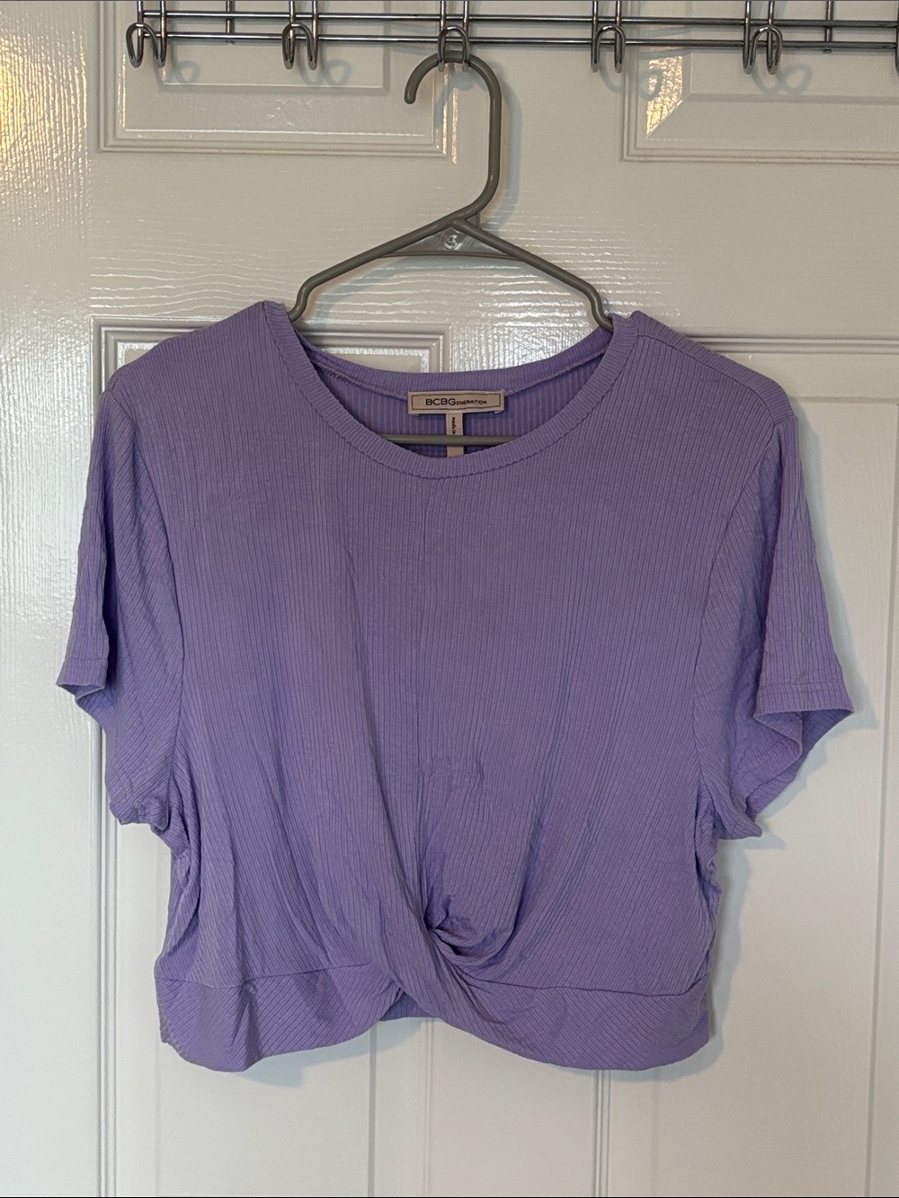 BCBGeneration Lilac Ribbed Twist-Front Crop Top